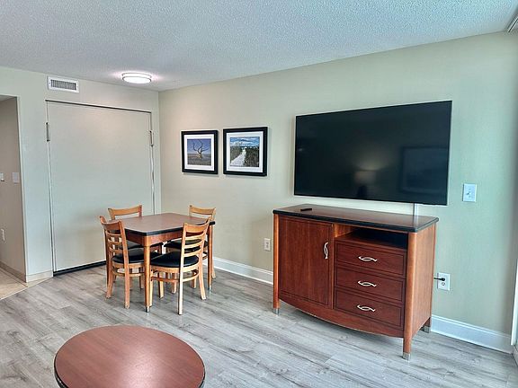 5th image of 201 S Ocean Blvd. #1607