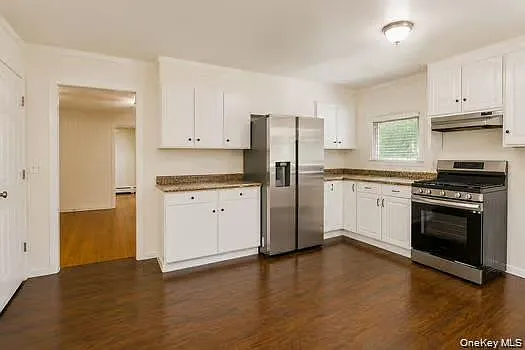 2 bed, 1.0 bath, 1024 sqft, $2,300 — Photo 4