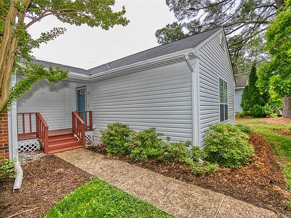 3rd image of 5419 Skalak Dr