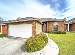 808 24th St, Lynn Haven, FL 32444