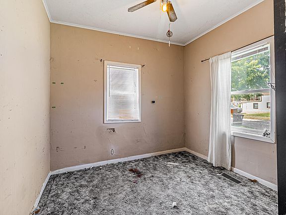 4th image of 501 S 24th St