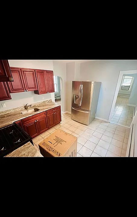 1st image of 714 Roselle St #G1
