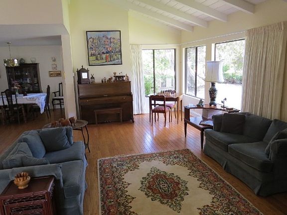 4th image of 191 Hillway Cir