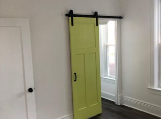 54 Delos St W #1, Saint Paul, MN 55107
