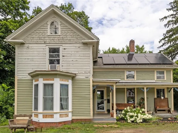 211 Woodbridge Street, Manchester, CT 06042