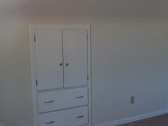 5th image of 133 Caroline St