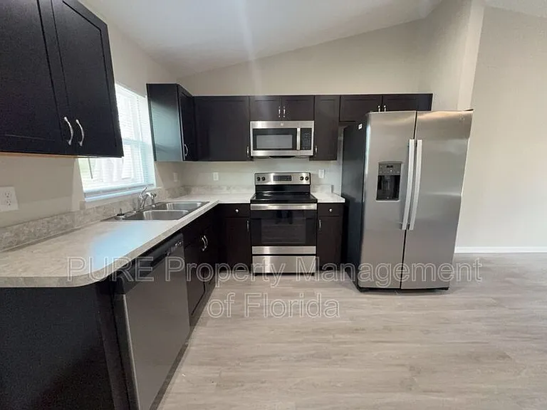 6552 SW 140th Place Rd #1 — Photo 11