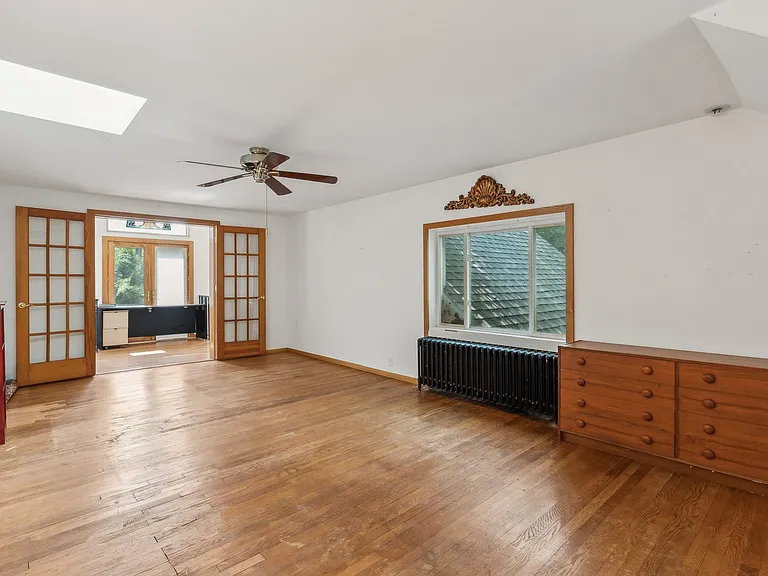 7305 Hopkins Ave — Photo 8