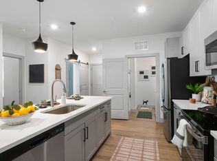 Arden Pines Luxury Apartments, Arden, NC 28704