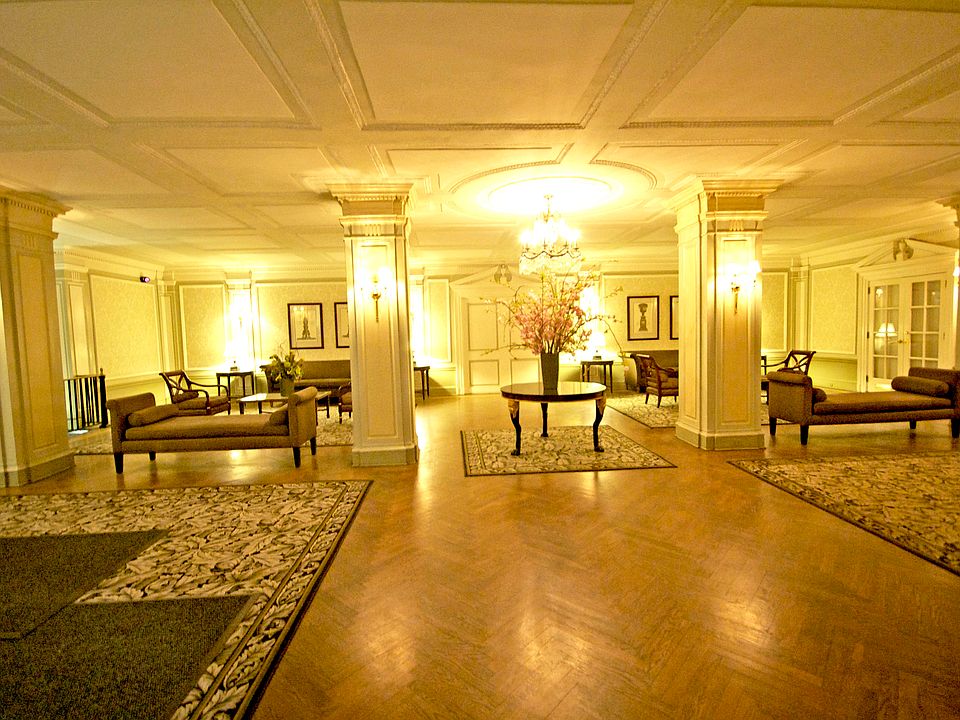 1st image of 225 Central Park N #220
