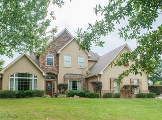 104 Wood Creek Ct, White Oak, TX 75693