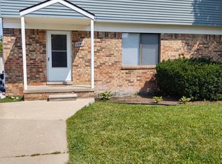 1740 Elmhurst St, Canton, MI 48187