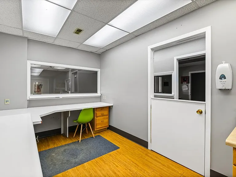 502 W Central Ave #1 — Photo 3