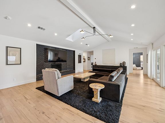 4th image of 6214 Danbury Ln