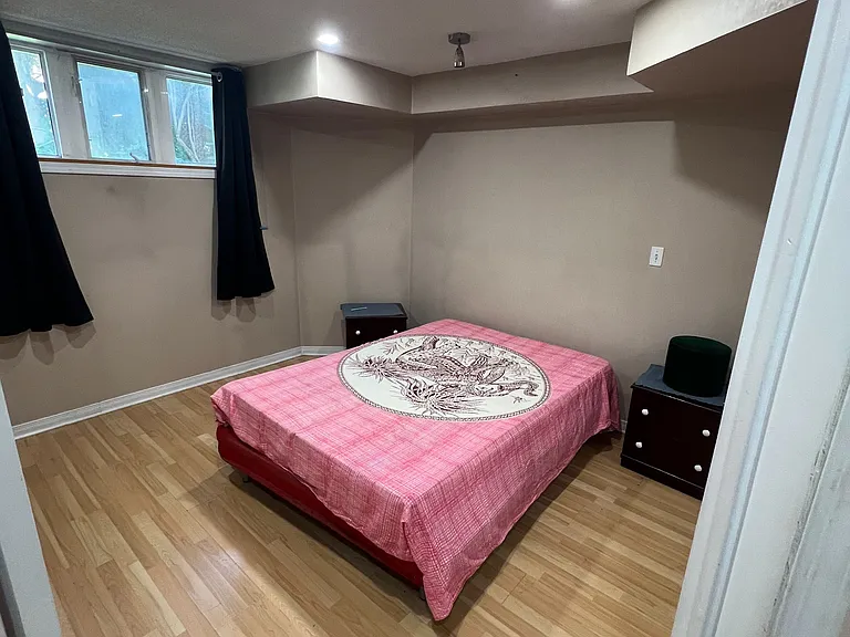 94 Rouge River Dr #BASEMENT — Photo 11