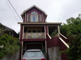 2317 N 57th St, Seattle, WA 98103