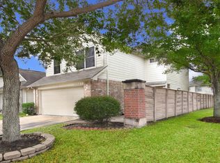 12827 Claycliff Ct, Houston, TX 77034