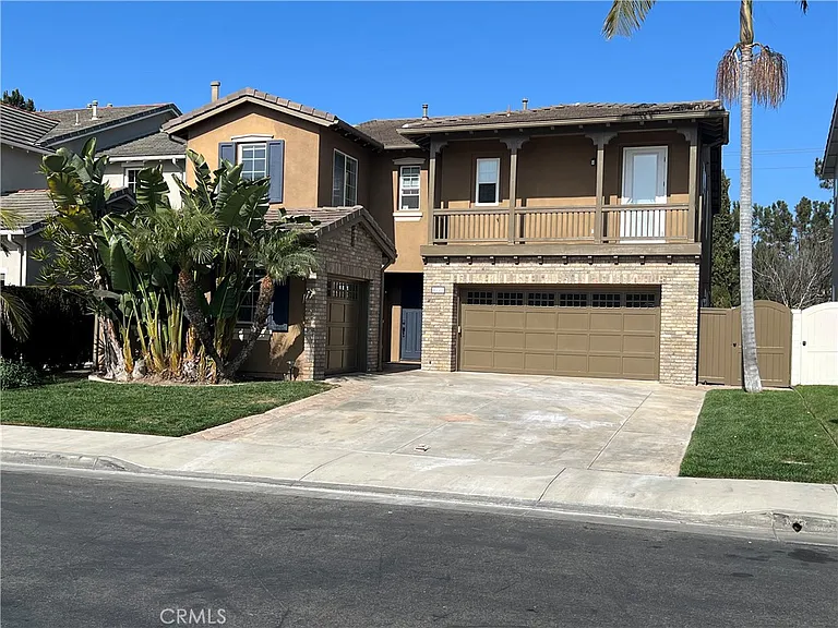 6777 Brentwood Dr — Photo 1
