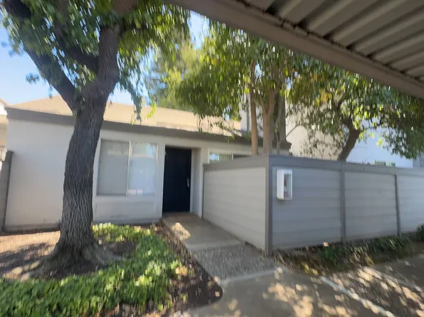 1313 Floyd Ave, Modesto, CA
