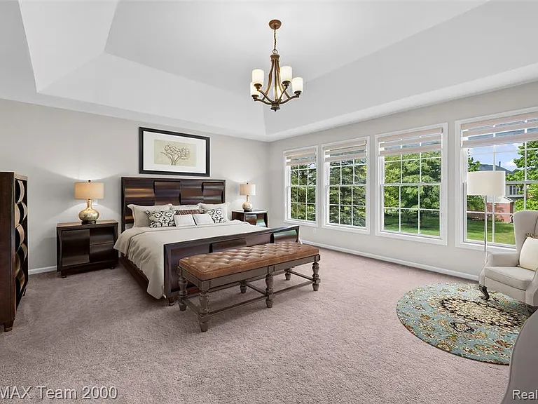 1248 Lasalle Rd — Photo 60