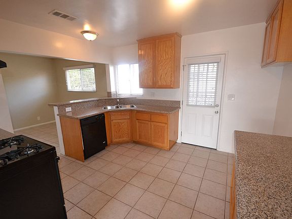 4th image of 25480 Los Flores Dr