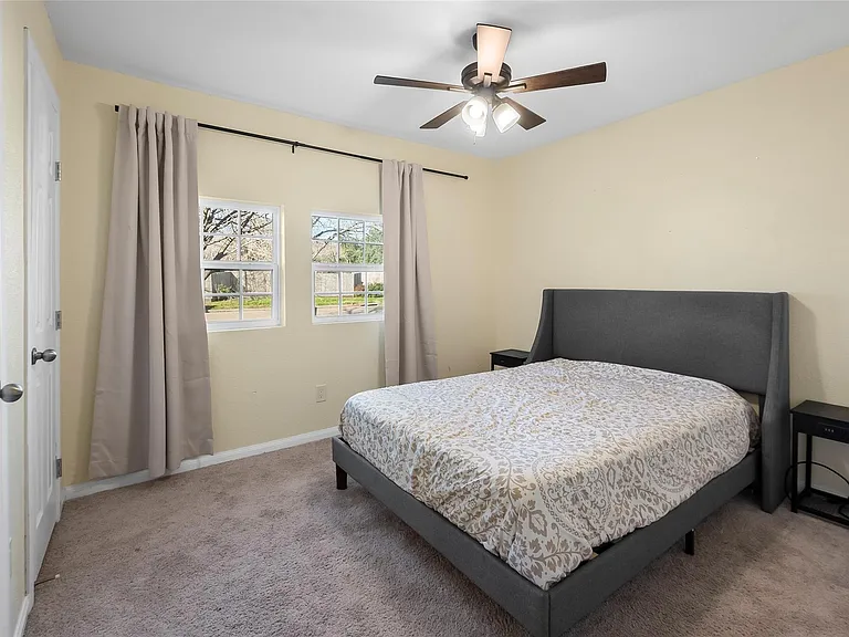 11007 White Oak Bend Dr — Photo 7