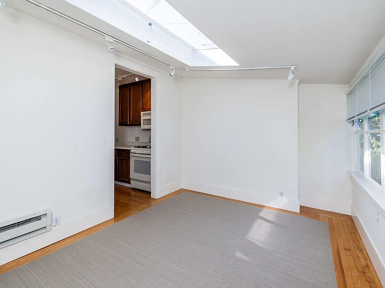 23 Sycamore Ave — Photo 11