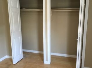 541 E Jersey St, Elizabeth, NJ 07206