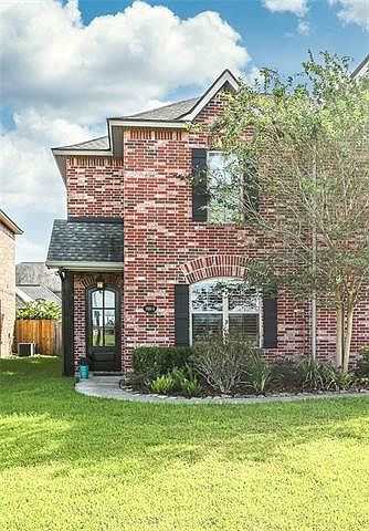 1st image of 1550 Lacadie Dr Unit 6