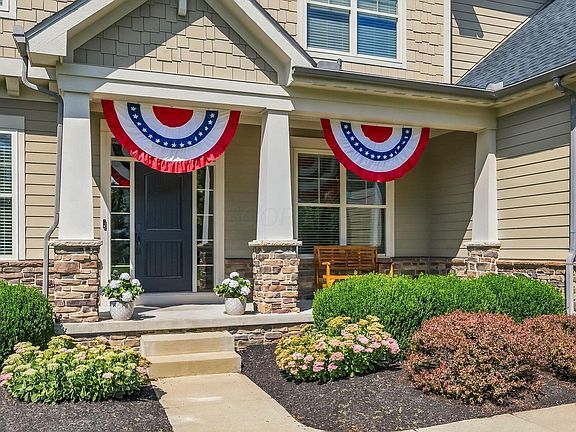 4th image of 1002 Rambling Brook Way