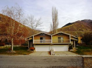 1176 N Compton Rd, Farmington, UT 84025