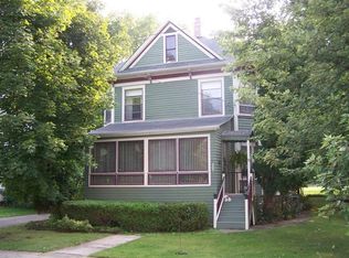 207 S 3rd St, Malta, IL 60150