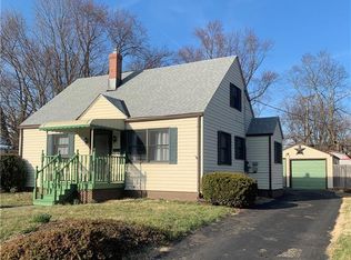 522 Pollock Rd, Dayton, OH 45403