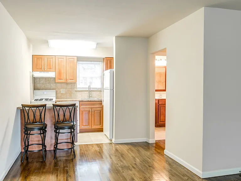 Wingate Apartments, LLC — Photo 12