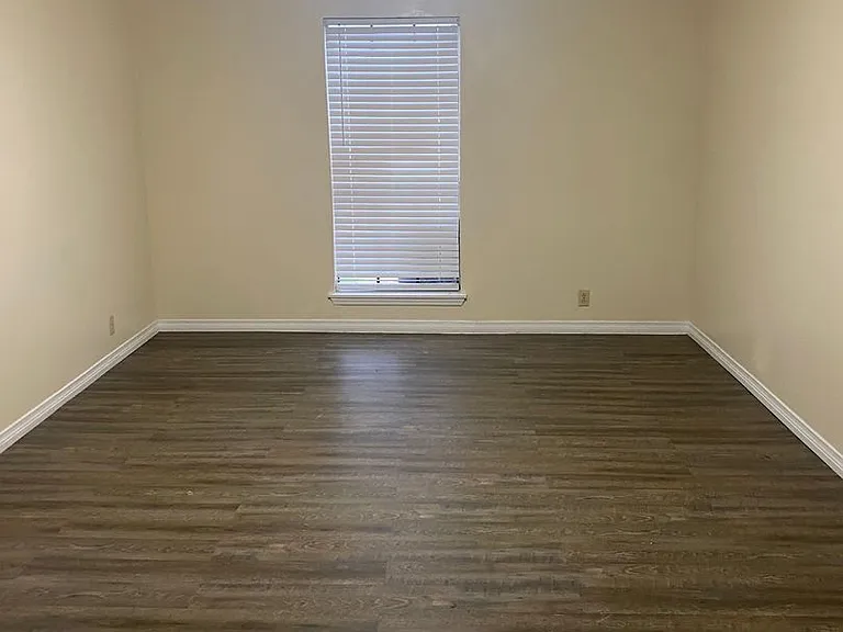 8271 Bayou Fountain Ave — Photo 10