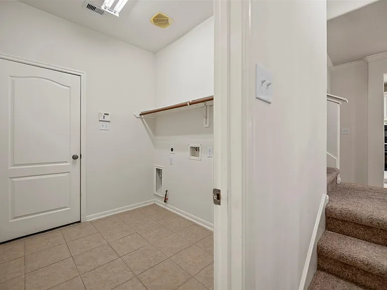 11515 Timberly Park Ln — Photo 17