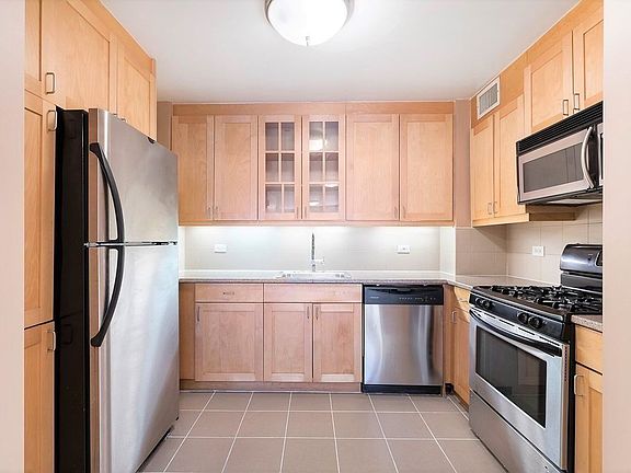 3rd image of 845 2nd Ave #6A