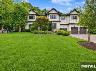 28 Leroy Street, Tenafly, NJ 07670