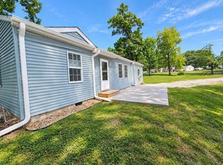 507 Hickory Grv E, Quincy, IL 62305