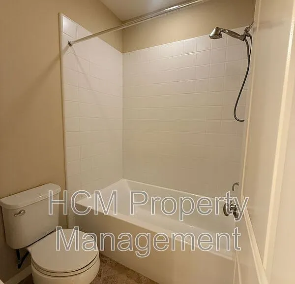 77 Diamond — Photo 14