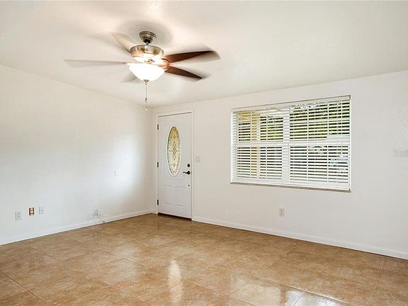5th image of 1634 Saint Mary Dr