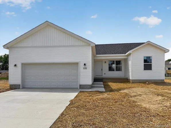 3156 Daisy Way, Burton, MI 48519