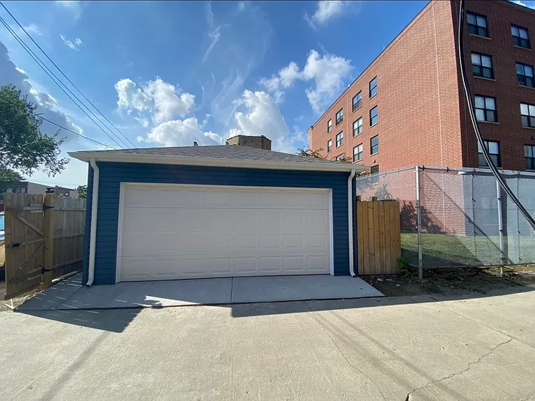 3248 W Maypole Ave #2 — Photo 17