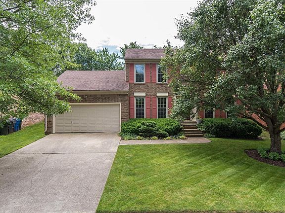 2nd image of 840 Edgewood Dr