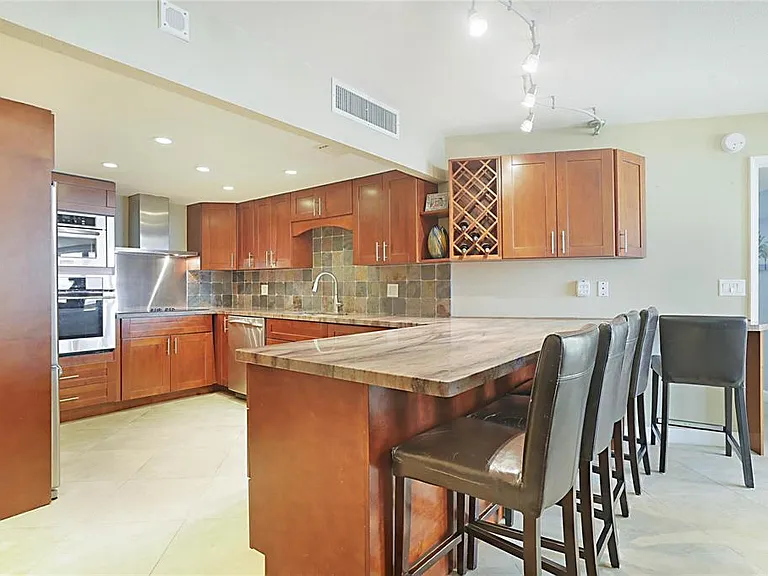 2800 N Ocean Dr #B-9D — Photo 8