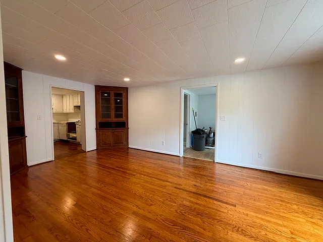 3617 Littlestown Pike — Photo 10