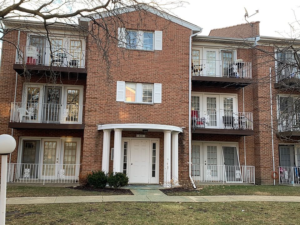 1st image of 625 Quincy Bridge Ln APT 104