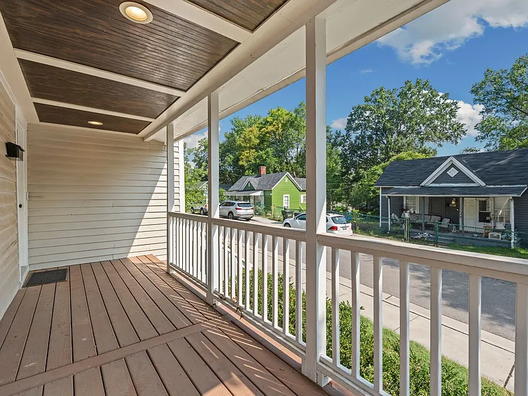 1108 Wall St — Photo 17