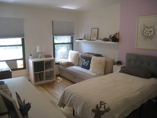 Rented by Carol Drake, LREB | media 30