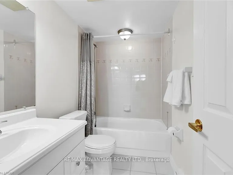 1510 Richmond St #405 — Photo 30
